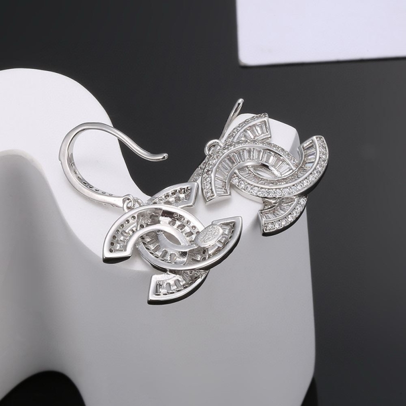 Ch**el earrings